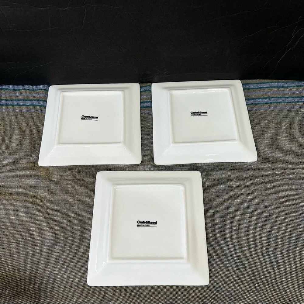 Crate & Barrel White Square Appetizer Plates 6